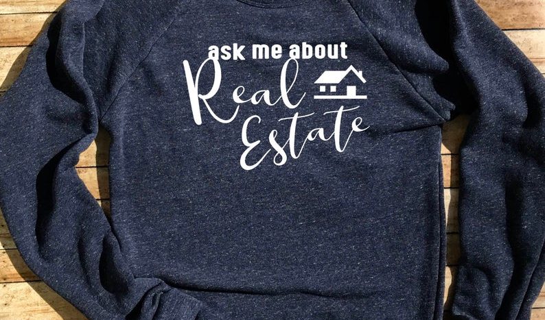 Genius example of inexpensive advertising ideas for real estate agents. Need more real estate marketing tips? Click through! #realtorlife #realtor