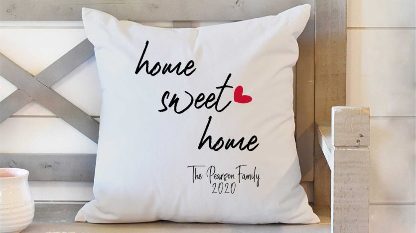 Holiday gifts for real estate clients: throw pillow