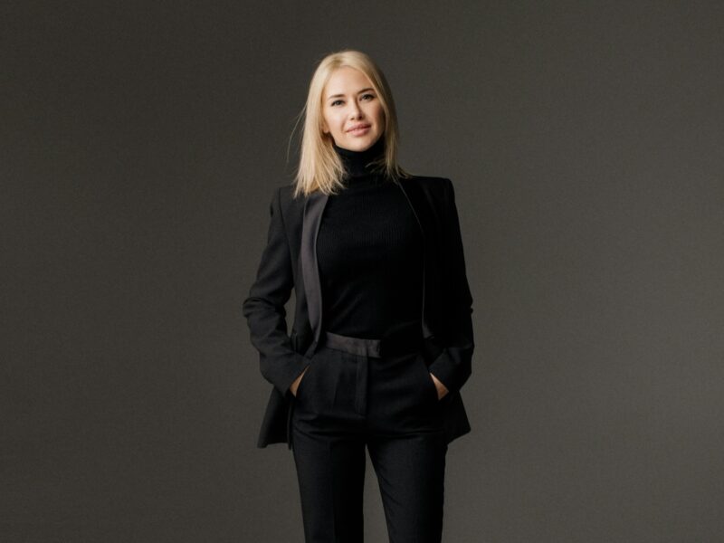 Find out how to establish instant credibility in real estate whether you're a brand new agent or an experienced one flying under the radar.